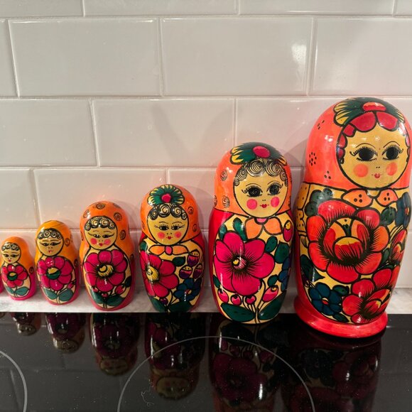 Vintage Russian Nesting Dolls 1990s Set 8 Hand-Painted Matryoshka Stacking rare - Picture 6 of 16